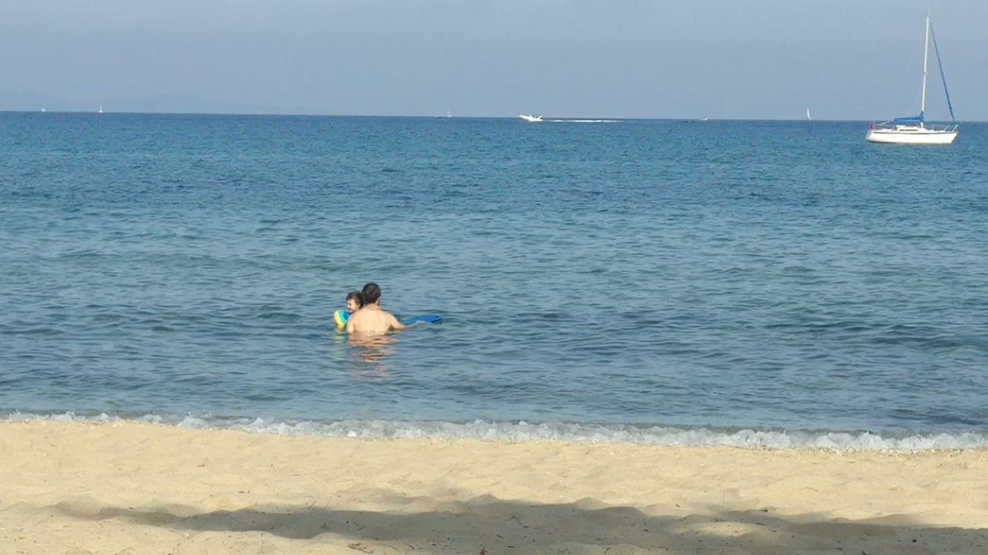 VID_20190917_170144.mp4